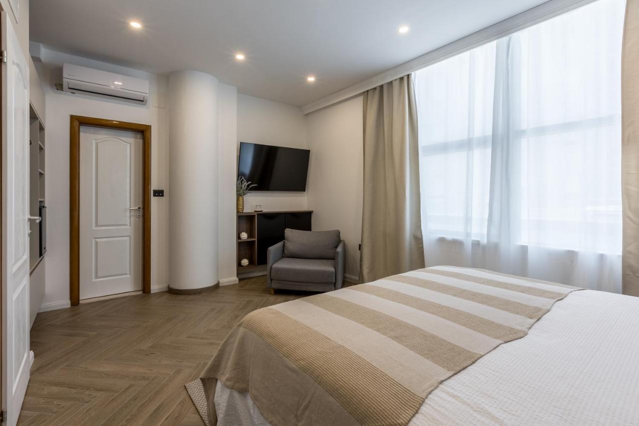 Luxury Rooms Bolero Spalato Esterno foto